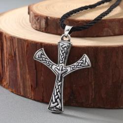 Collier amulette runique viking ALGIZ | Bijou à symbole nordique