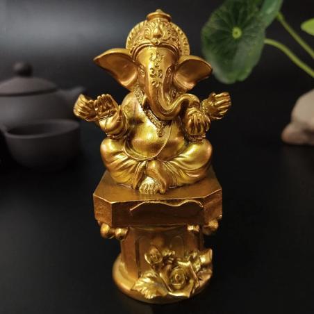 Altın Ganesha ve Buda Heykeli: Bahçe, Ev Dekorasyonu | Reçine