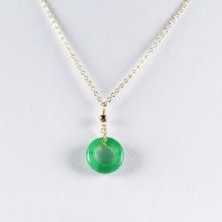 Halskette mit Anhänger aus grünem Jade – Handgefertigter Glücksbringer & Geschenk